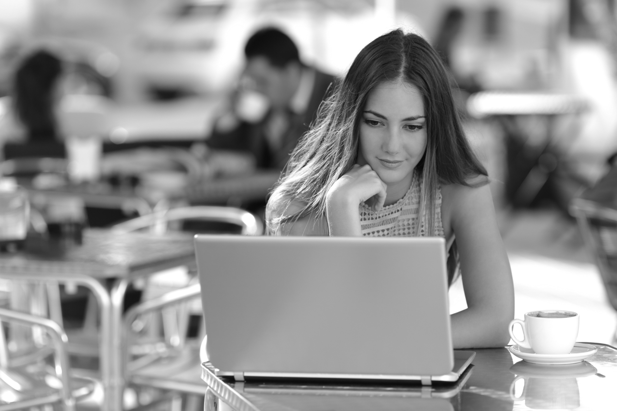 imageedit_20_5436770231 woman looking at laptop