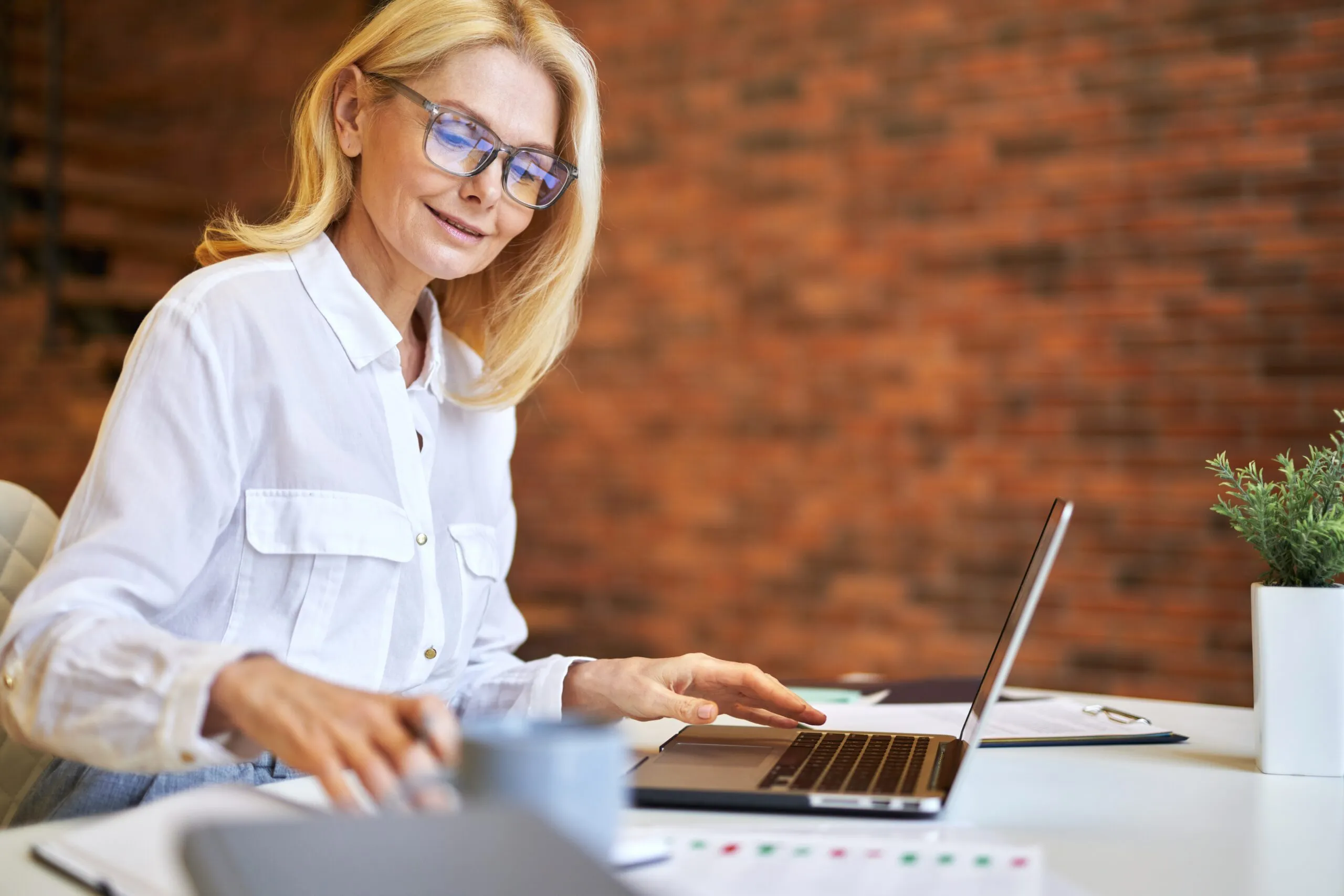 businesswoman on a laptop